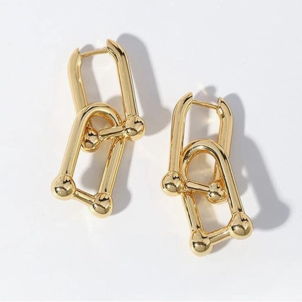 NEW 14k Gold Plated Chunky U-Shape Link
Chain Earrings